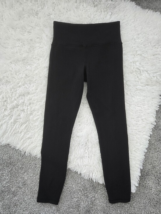 Athleta Pants - Athleta Elation Rib tight. Black. Size Medium.